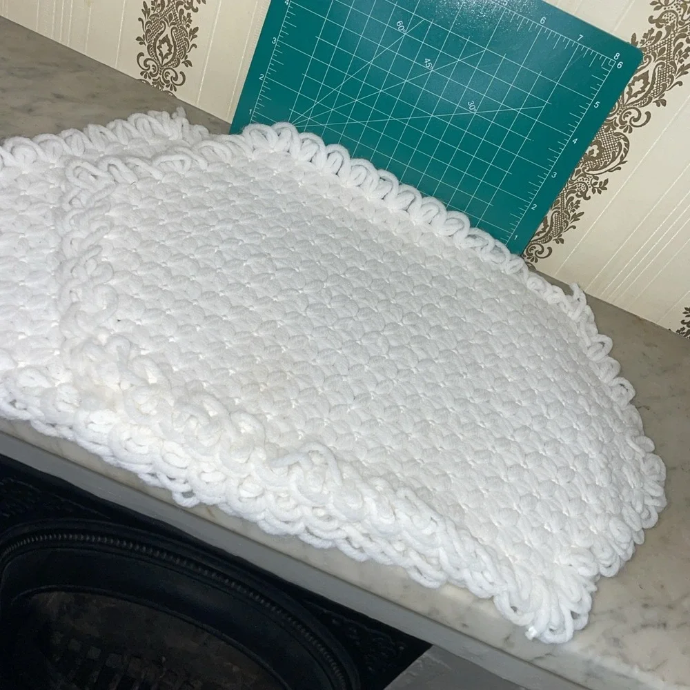 3 Matching Placemats | Snow White Yarn Lap Loom | Two 16